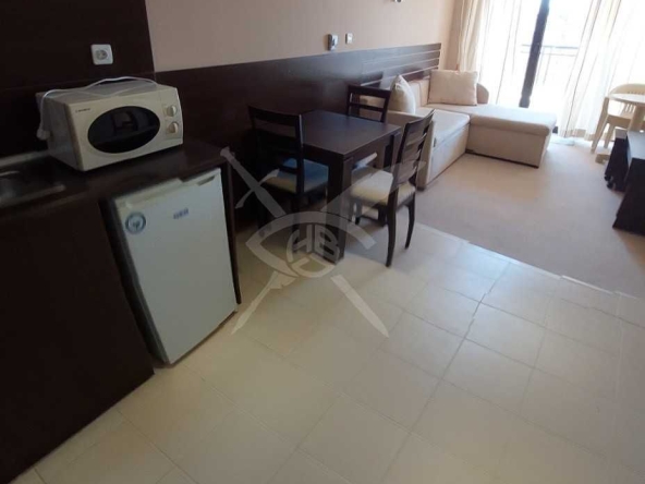 Двустаен апартамент в Обзор - 71 кв.м за 1212 €/кв.м - Снимка #1