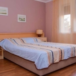 Дава се под наем Двустаен апартамент в Пловдив, Каменица 2 - 65 кв.м за 295.8 € - Снимка #1