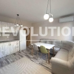 Дава се под наем Двустаен апартамент в Варна, Колхозен пазар - 55 кв.м за 433.5 € - Снимка #1