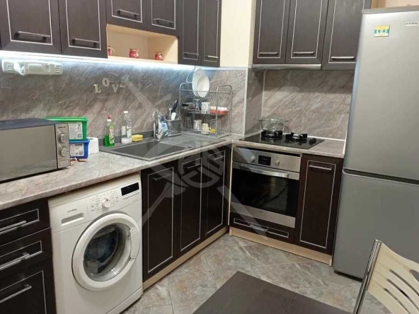 Дава се под наем Двустаен апартамент в Варна, Владислав Варненчик - 54 кв.м за 300 € - Снимка #1