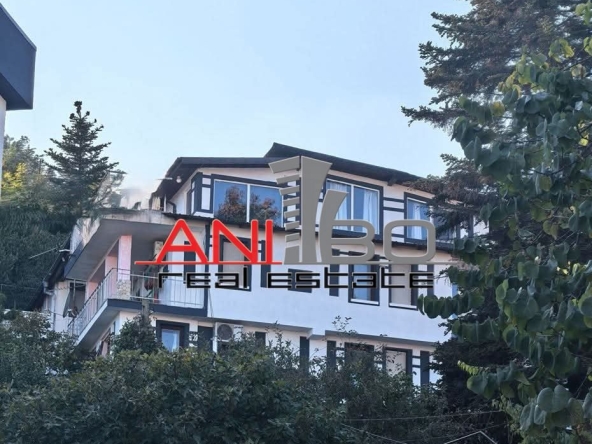 Къща в к.к. Златни пясъци - 700 кв.м за 1286 €/кв.м - Снимка #1