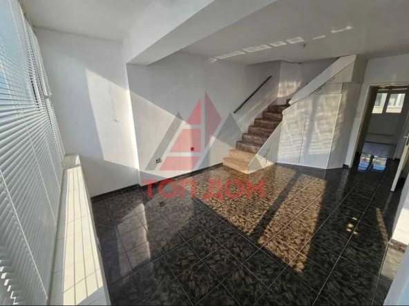 Мезонет в Варна, Зимно кино Тракия - 140 кв.м за 1183 €/кв.м - Снимка #1