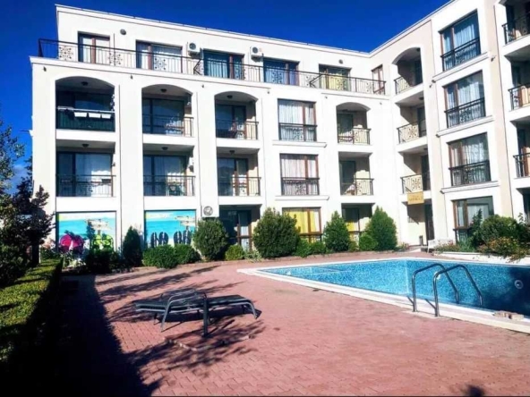 Дава се под наем Едностаен апартамент в к.к. Елените - 30 кв.м за 127.5 € - Снимка #1