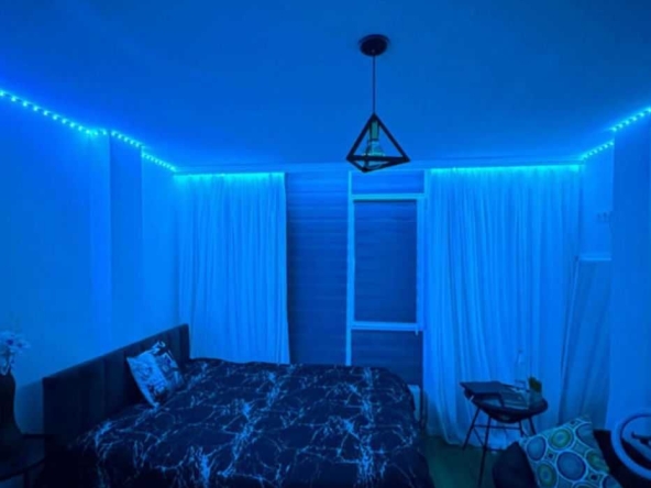 Дава се под наем Едностаен апартамент в София, Студентски град - 20 кв.м за 325 € - Снимка #1