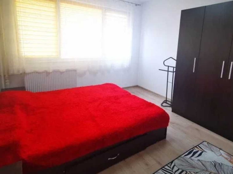 Дава се под наем  в Пловдив, Център - 21 кв.м за 91.8 € - Снимка #1