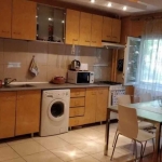 Дава се под наем Тристаен апартамент в Пловдив, Център - 74 кв.м за 198.9 € - Снимка #1