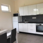 Дава се под наем Двустаен апартамент в Пловдив, Сточна гара - 60 кв.м за 295.8 € - Снимка #1