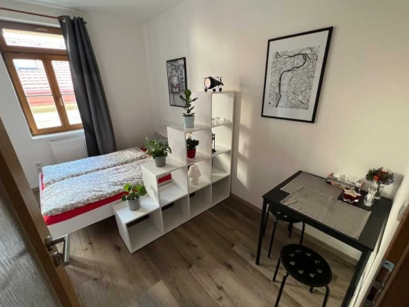 Дава се под наем Едностаен апартамент в Пловдив, Старият град - 43 кв.м за 183.6 € - Снимка #1