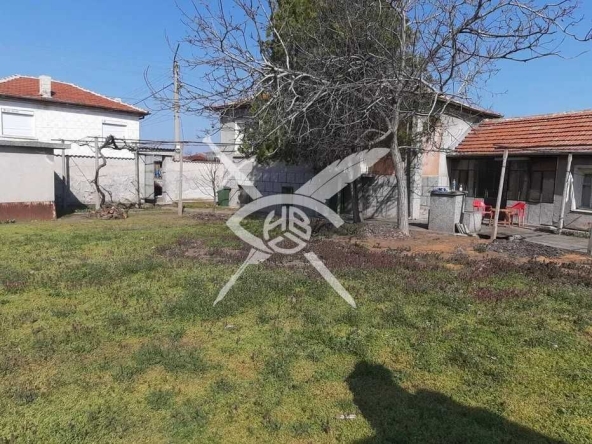 Къща в с. Чешнегирово, Област Пловдив - 145 кв.м за 208 €/кв.м - Снимка #1