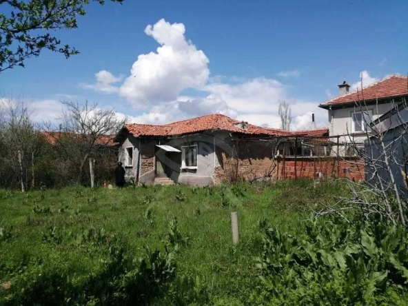 Къща в с. Отец Кирилово, Област Пловдив - 116 кв.м за 173 €/кв.м - Снимка #1