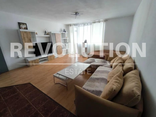 Дава се под наем Двустаен апартамент в Варна, Погреби - 75 кв.м за 500 € - Снимка #1