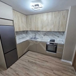 Дава се под наем Двустаен апартамент в Варна, Победа - 62 кв.м за 550 € - Снимка #1