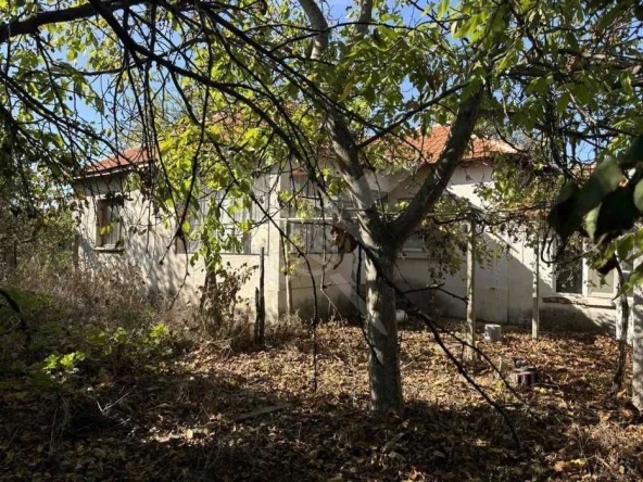 Къща в с. Искра, Област Пловдив - 77 кв.м за 455 €/кв.м - Снимка #1