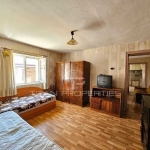 Етаж от къща в Пловдив, Прослав - 80 кв.м за 1300 €/кв.м - Снимка #1