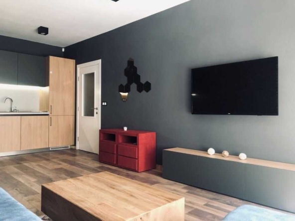 Тристаен апартамент в София, Павлово - 100 кв.м за 1460 €/кв.м - Снимка #1