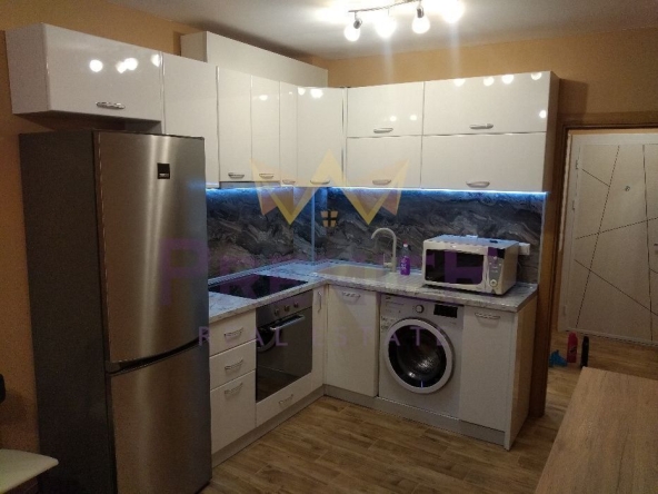 Дава се под наем Двустаен апартамент в Варна, Кайсиева градина - 60 кв.м за 400 € - Снимка #1