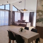 Дава се под наем Четиристаен апартамент в к.к. Св.Св. Константин и Елена - 100 кв.м за 1100 € - Снимка #1