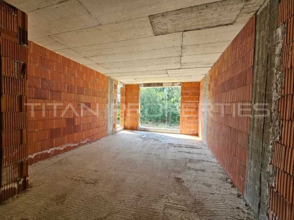 Двустаен апартамент в Пловдив, Христо Смирненски - 65 кв.м за 1305 €/кв.м - Снимка #1