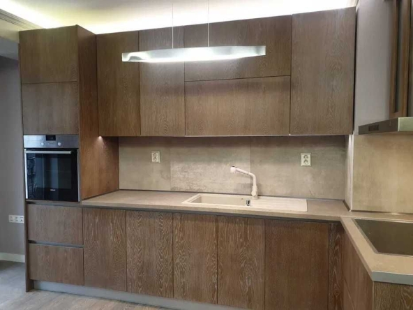 Дава се под наем Двустаен апартамент в София, Център - 66 кв.м за 459 € - Снимка #1