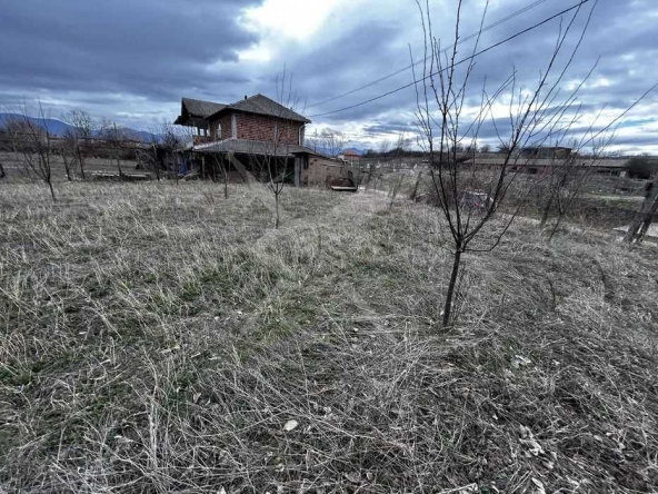 Парцел в с. Искра, Област Пловдив - 1000 кв.м за 12 €/кв.м - Снимка #1