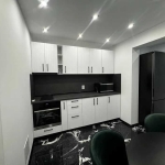 Дава се под наем Тристаен апартамент в София, Красно село - 85 кв.м за 714 € - Снимка #1