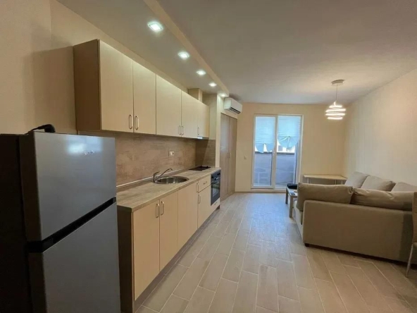 Дава се под наем Едностаен апартамент в Варна, Победа - 40 кв.м за 434 € - Снимка #1