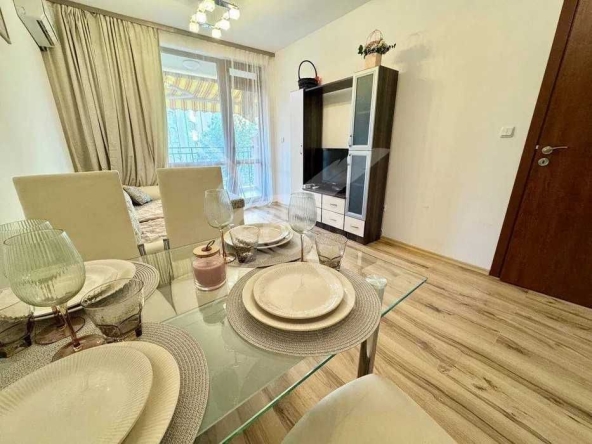 Двустаен апартамент в Свети Влас - 57 кв.м за 824 €/кв.м - Снимка #1