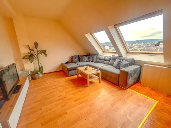 Дава се под наем Двустаен апартамент в Варна, Колхозен пазар - 45 кв.м за 381.99 € - Снимка #1