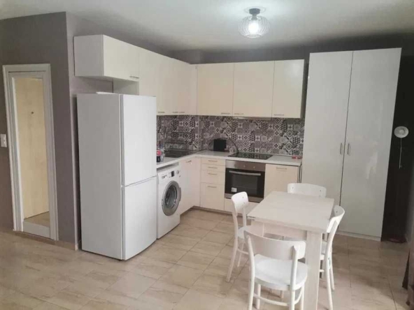 Дава се под наем Двустаен апартамент в София, Люлин 5 - 55 кв.м за 458.49 € - Снимка #1