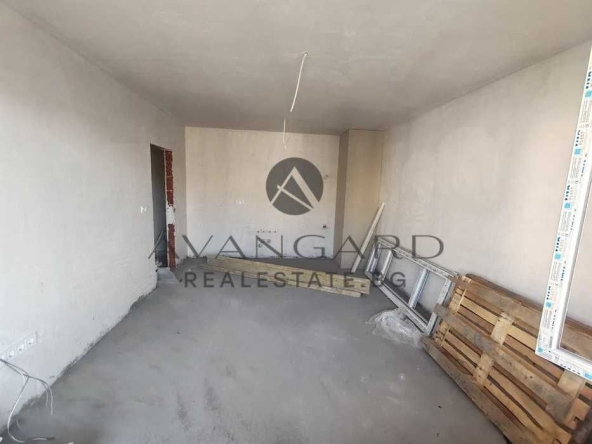 Тристаен апартамент в Пловдив, Остромила - 90 кв.м за 708 €/кв.м - Снимка #1