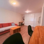 Дава се под наем Двустаен апартамент в Бургас, Лазур - 70 кв.м за 618.12 € - Снимка #1