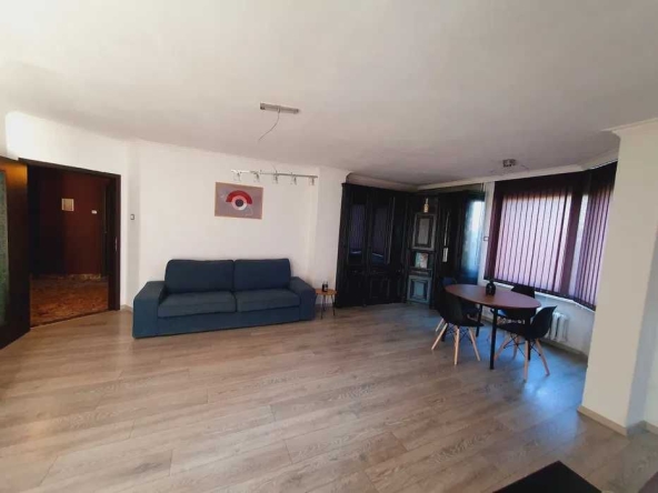 Дава се под наем Тристаен апартамент в София, Слатина - 85 кв.м за 693.09 € - Снимка #1
