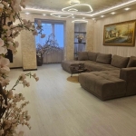 Дава се под наем Тристаен апартамент в Варна, Бриз - 100 кв.м за 119.34 € - Снимка #1