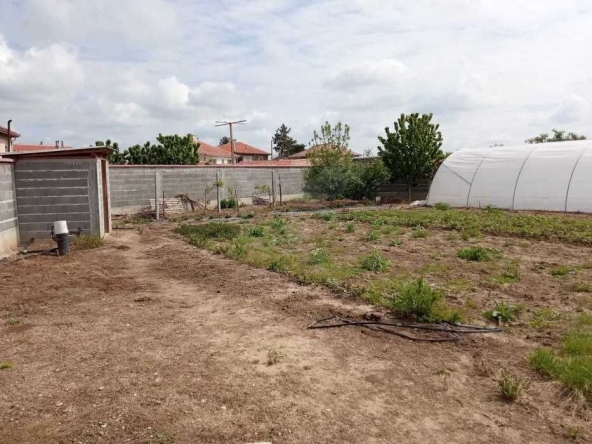 Парцел в с. Царимир, Област Пловдив - 950 кв.м за 33 €/кв.м - Снимка #1