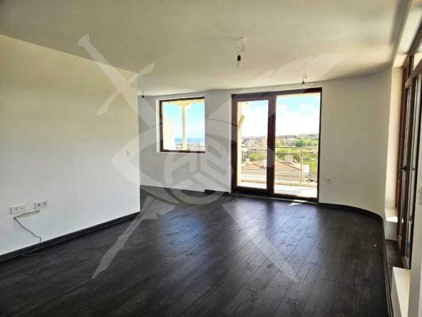 Тристаен апартамент в Созопол - 159 кв.м за 552 €/кв.м - Снимка #1