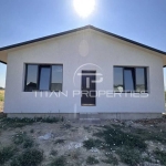 Къща в с. Оризари, Област Пловдив - 100 кв.м за 740 €/кв.м - Снимка #1