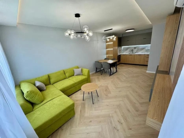 Дава се под наем Двустаен апартамент в Пловдив, Южен - 64 кв.м за 478.38 € - Снимка #1