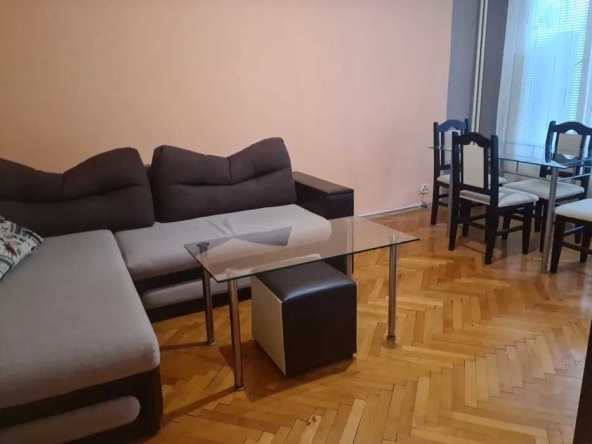 Дава се под наем Едностаен апартамент в София, Младост 2 - 58 кв.м за 438.6 € - Снимка #1
