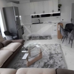 Дава се под наем Тристаен апартамент в София, Хладилника - 98 кв.м за 897.6 € - Снимка #1