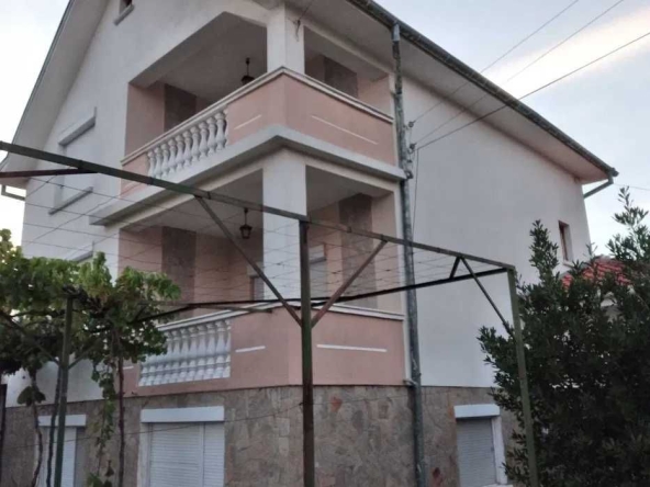 Къща в с. Енина, Област Стара Загора - 240 кв.м за 510 €/кв.м - Снимка #1