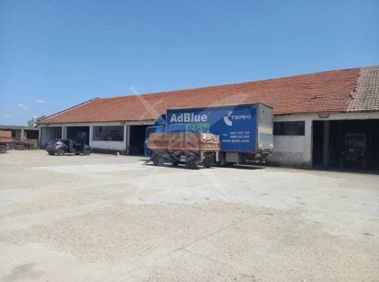 Склад в Раковски - 780 кв.м за 31 €/кв.м - Снимка #1