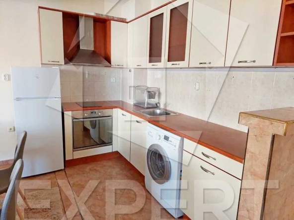 Дава се под наем Тристаен апартамент в Пловдив, Мараша - 102 кв.м за 498.27 € - Снимка #1