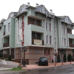 Двустаен апартамент в Банско - 63 кв.м за 660 €/кв.м - Снимка #1