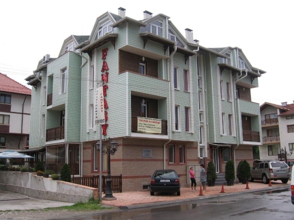 Двустаен апартамент в Банско - 63 кв.м за 660 €/кв.м - Снимка #1