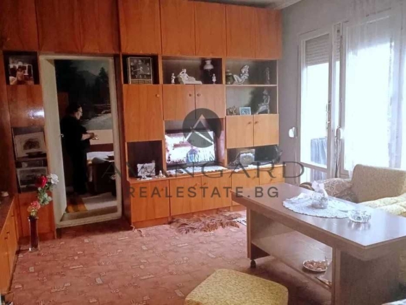 Тристаен апартамент в Пловдив, Прослав - 80 кв.м за 1020 €/кв.м - Снимка #1