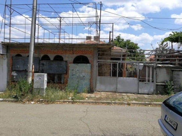 Къща в Карнобат - 130 кв.м за 373 €/кв.м - Снимка #1