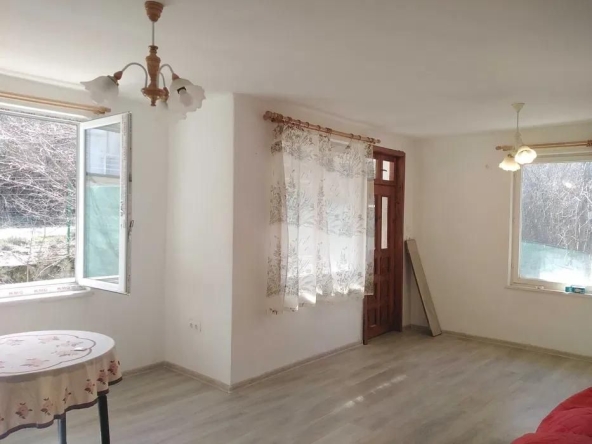 Къща в София, Княжево - 180 кв.м за 779 €/кв.м - Снимка #1