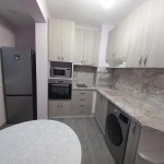 Дава се под наем Двустаен апартамент в Варна, Победа - 80 кв.м за 428.91 € - Снимка #1