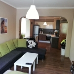 Дава се под наем Двустаен апартамент в ж.Зоопарк - 70 кв.м за 698.19 € - Снимка #1