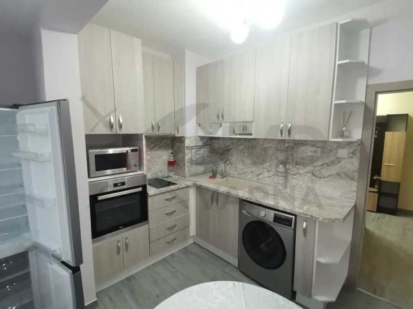 Дава се под наем Двустаен апартамент в Варна, Победа - 80 кв.м за 428.91 € - Снимка #1